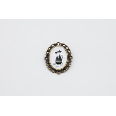 Brooch with cats